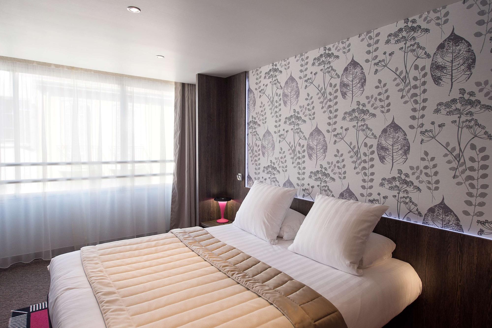 Western Le Patio Des Artistes Wellness Jacuzzi 4*